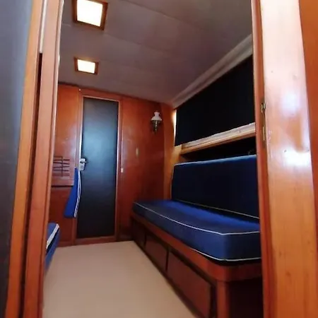 Salvador Bahia Boat And Breakfast *