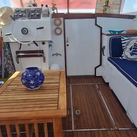 Salvador Bahia Boat And Breakfast