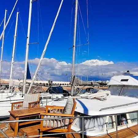 Salvador Bahia Boat And Breakfast * Lido di Ostia