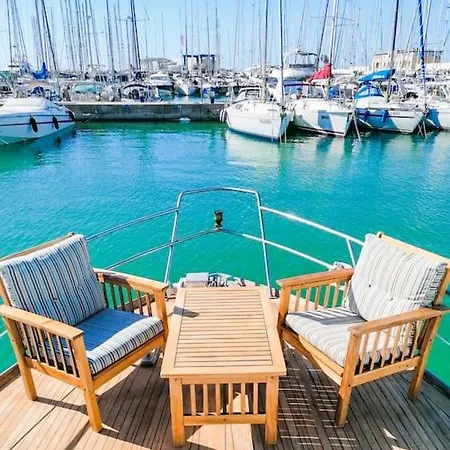 Botel Salvador Bahia Boat And Breakfast Lido di Ostia