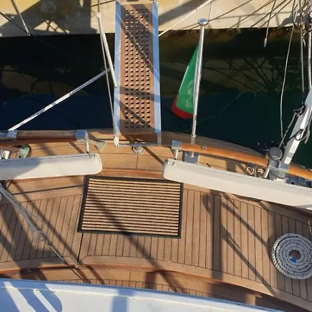 Salvador Bahia Boat And Breakfast