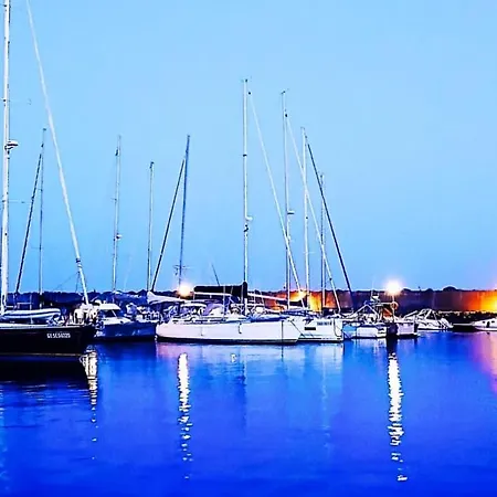 Salvador Bahia Boat And Breakfast Botel Lido di Ostia